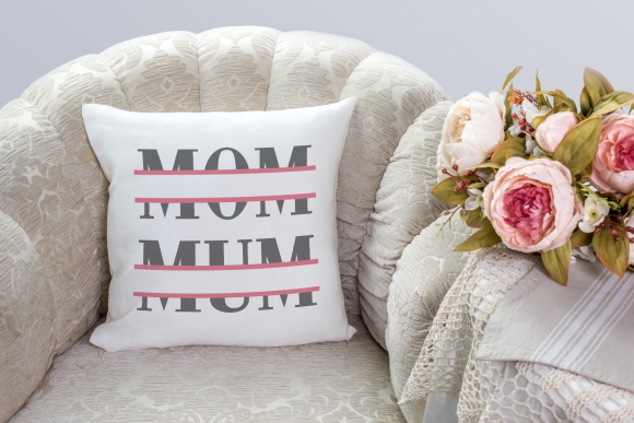 Mom and Mum Split: A Designer’s Real-World Embroidery Review